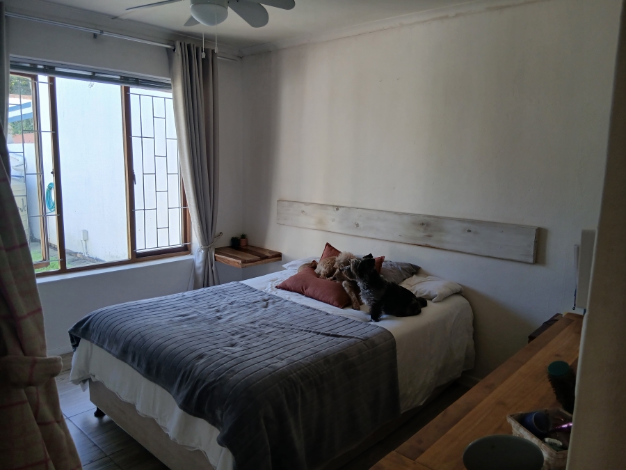 2 Bedroom Property for Sale in Paradise Beach Eastern Cape